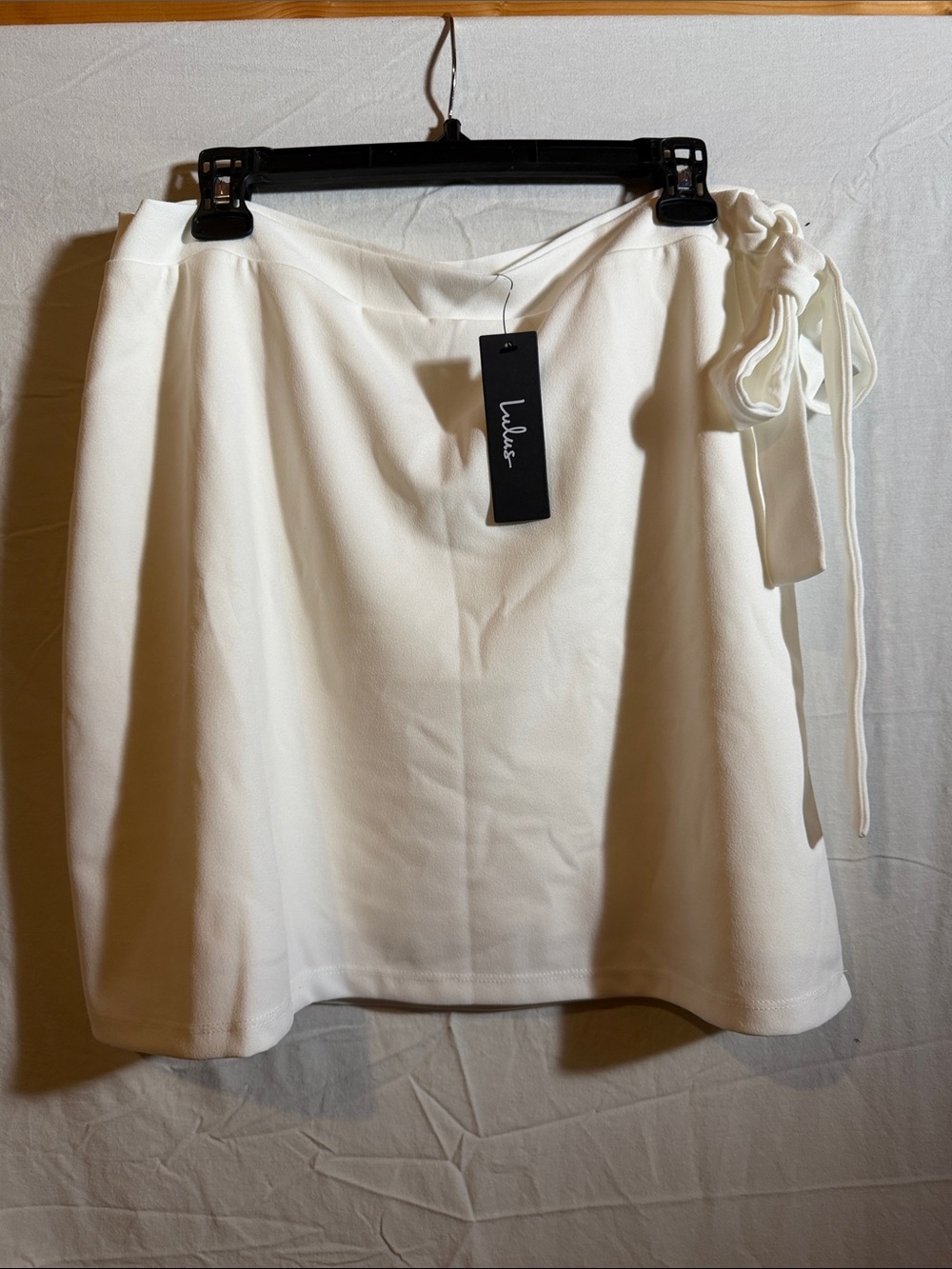 Lulu's White A-Line Tie-Side Wrap Skirt New with Tags
